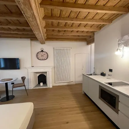 La Dimora Del Brocante 쿠네오